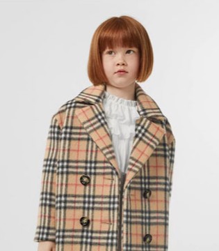 Burberry,国际品牌,格纹元素