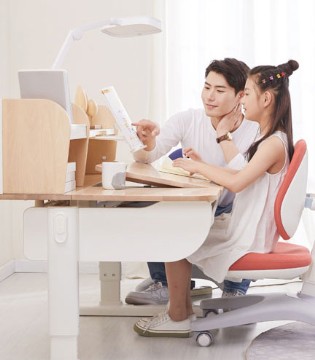 享学,学习桌品牌,电动学习桌,近视预防