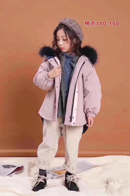 还闲羽绒服重吗 看看这些轻薄的羽绒服吧