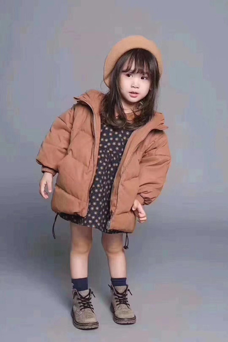 还闲羽绒服重吗 看看这些轻薄的羽绒服吧