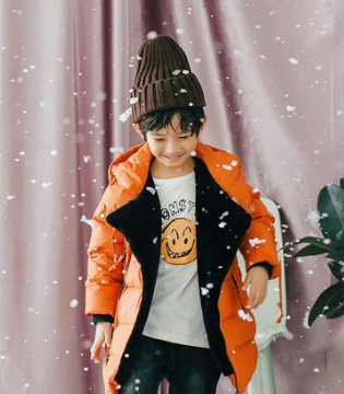 思宾服饰,世纪童话,童装品牌,儿童穿搭