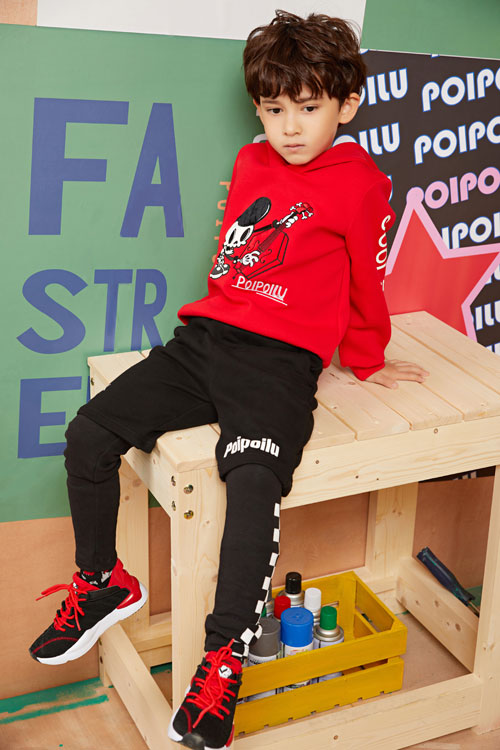 男孩子的衣服有什么讲究的 这样穿搭就很合适