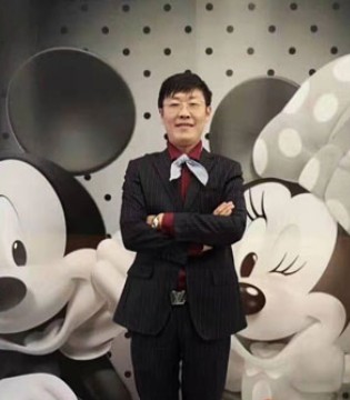 面包勇士,迪士尼狮子王,童装品牌,企业祝福