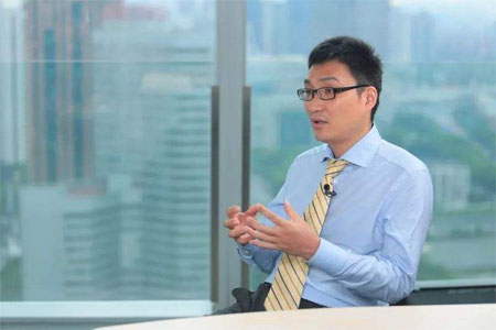 拼多多股价大涨 黄峥以“百亿补贴”助推品牌向上