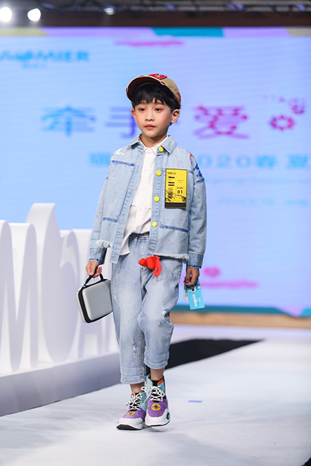 时尚可爱又帅气的猫咪儿服装 你能拒绝这份诱惑吗