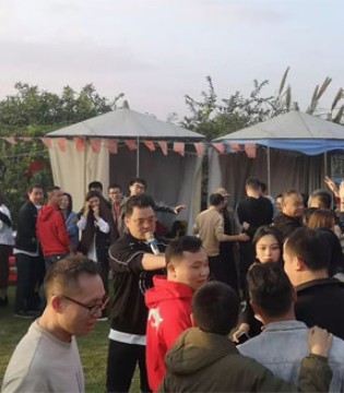 暖晞,吾未,童装品牌,年会