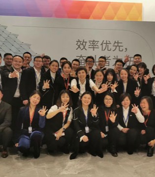梦洁宝贝,英雄大会,表彰,企业祝福