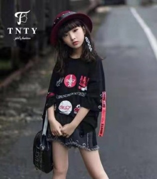 皮咖丘,春季,黑色
