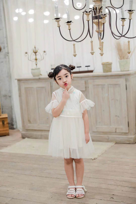 穿搭不重样 “裙子控”的夏天美翻啦