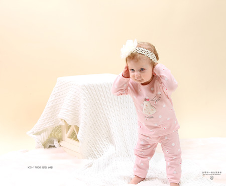 婴幼儿爬行服怎么选 值得收藏的优质品牌