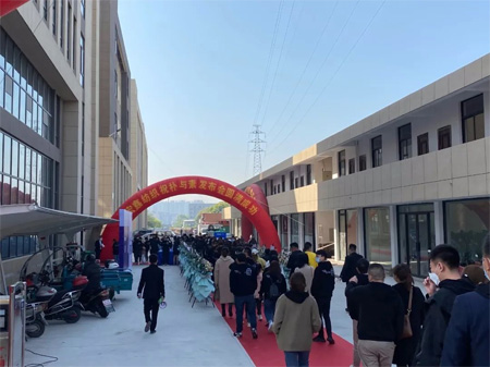 樸與素2020“全新遇見”A/W新品MINI秀圓滿成功 