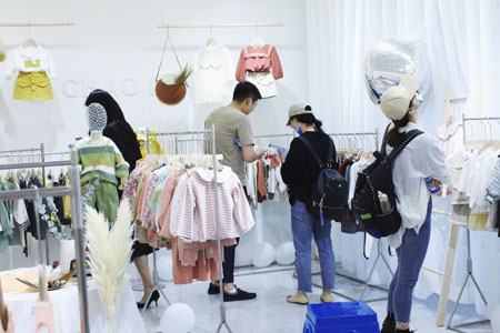 CHAOFAN炒飯 2020秋+羽絨訂貨會正在進行中