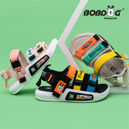 在这个充满爱的日子里 穿上BOBDOGHOUSE