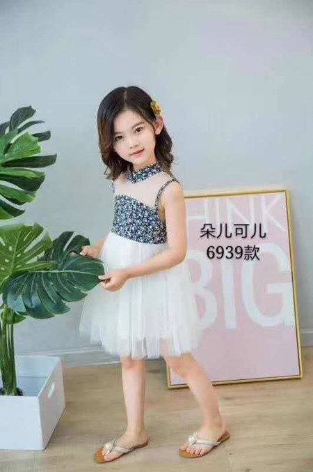小嗨皮百穿不腻的单品 怎么穿都显好看
