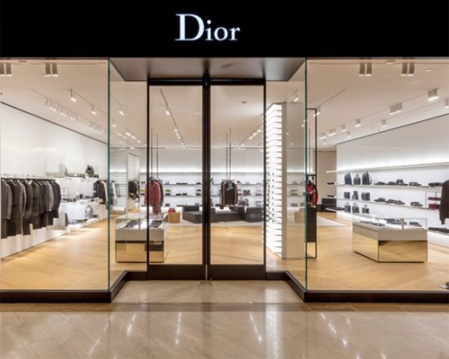 Dior二次涨价 奢侈品越贵越受喜欢?