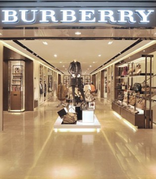 Burberry,奢侈品,新店铺