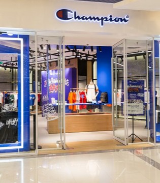 Champion,HanesBrands,潮牌