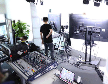 2021春季云看秀 Annil造访梦幻伊甸园