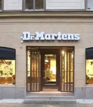 Dr.Martens,英国鞋履品牌,时尚