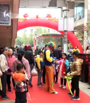 卡丁,童鞋品牌,实体店经营