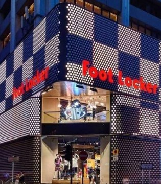 Foot Locker,二季度营收,营收增长
