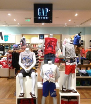 GAP,快时尚,财务税收