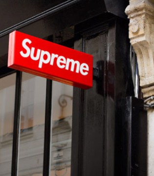 Supreme,VF集团,收购