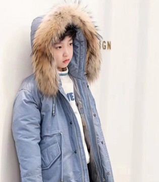 中启服饰,秋冬,羽绒服