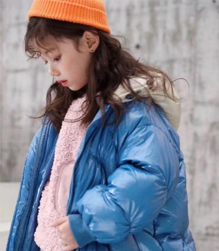 中启服饰,外套,羽绒服,时尚