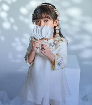 羽成扉,童装品牌,2021春新品