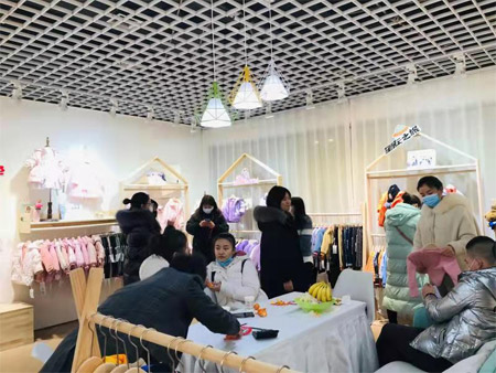 祝賀卡貝魚2021秋冬新品發布會成都站圓滿落幕!