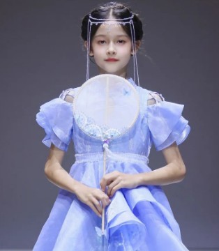 蓬纱馆,时尚童装品牌,国潮元素,深圳时装周,PureShare