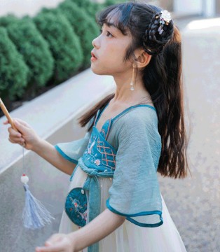 ColorPen彩色笔 “衣”见钟情 怦然心动的古风汉服裙