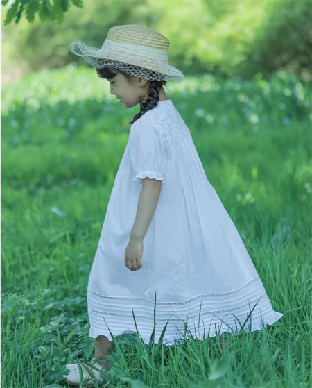 ETTOI夏季新品 简单的裙子也可以很唯美