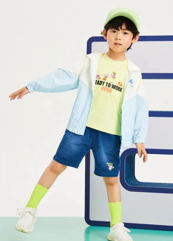 小猪班纳,PEPCOKIDS,时尚童装,防晒外套