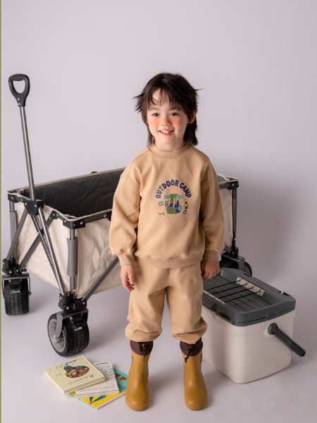 豆豆衣橱童装品牌2023春季新品