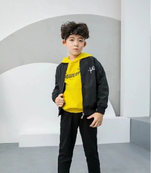 叮当猫,卫衣服饰,秋季新品,时尚穿搭