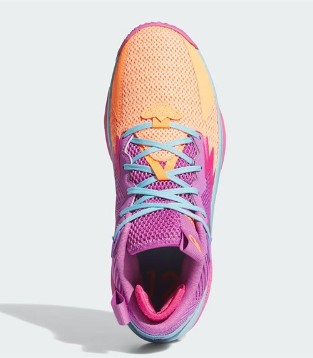 adidas ,WNBA ,鞋款,时尚