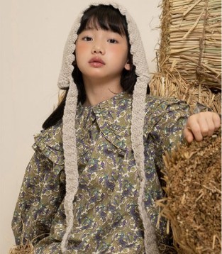 豆豆衣橱,碎花长裙,复古感服饰,新潮穿搭