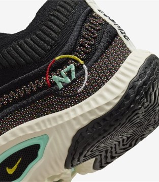 部落文化,Nike Cosmic Unity 3, “N7”
