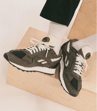 Reebok,MARKET,鞋款,时尚