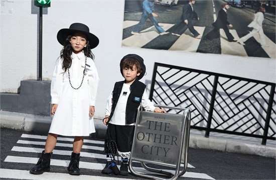 熊卡唯妮 追求时尚的追求设计 是儿童对美好未来的期待