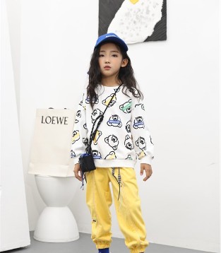 熊卡唯妮 追求时尚的设计 是儿童对美好未来的期待