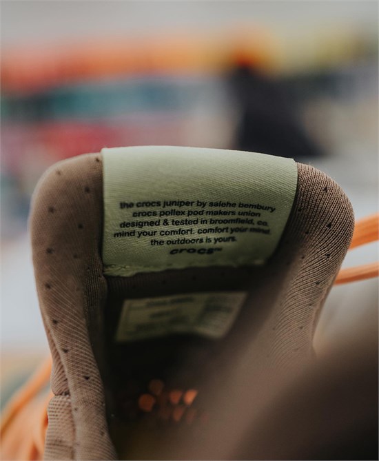 Salehe Bembury与Crocs携手推出全新联名鞋款