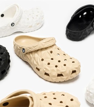Crocs,洞洞鞋,时尚,鞋款,Salehe Bembury