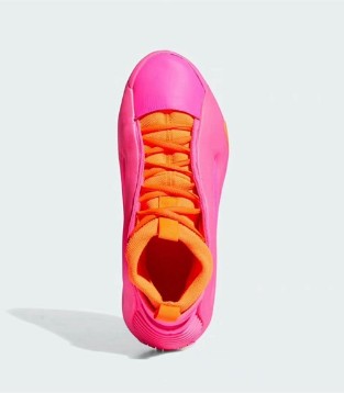 哈登上脚的adidas Harden Vol. 8 “Flamingo” 发布日期临近