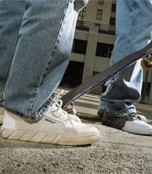 OFF-WHITE,鞋款,时尚,VULCANIZED 779