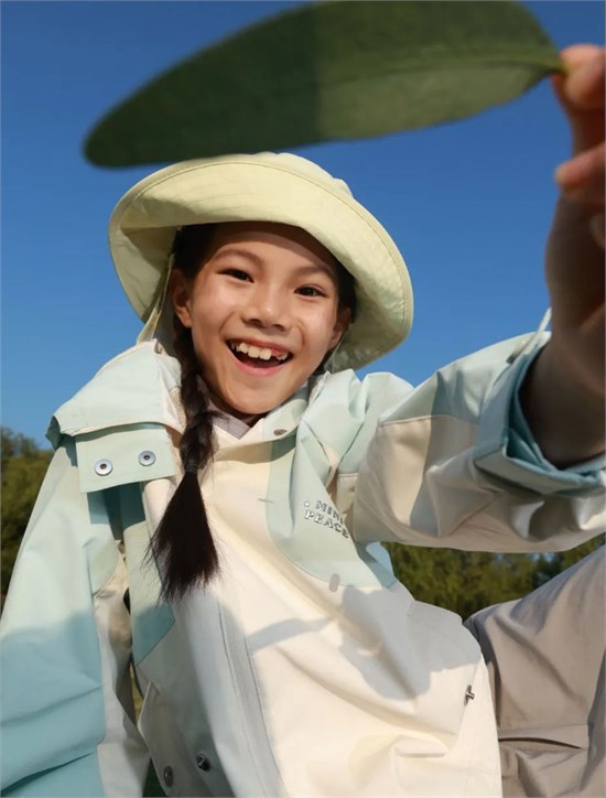 mini peace太平鸟童装 奔赴美丽自然