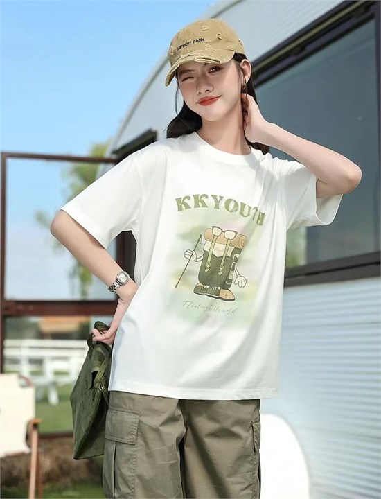 KK少年户外山系服饰 简约清爽 时尚休闲