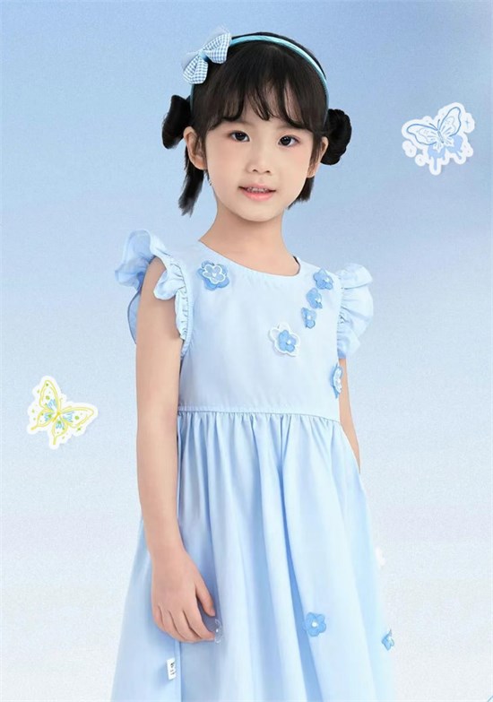 小猪班纳夏季新品 裙子简约时尚 烂漫美好